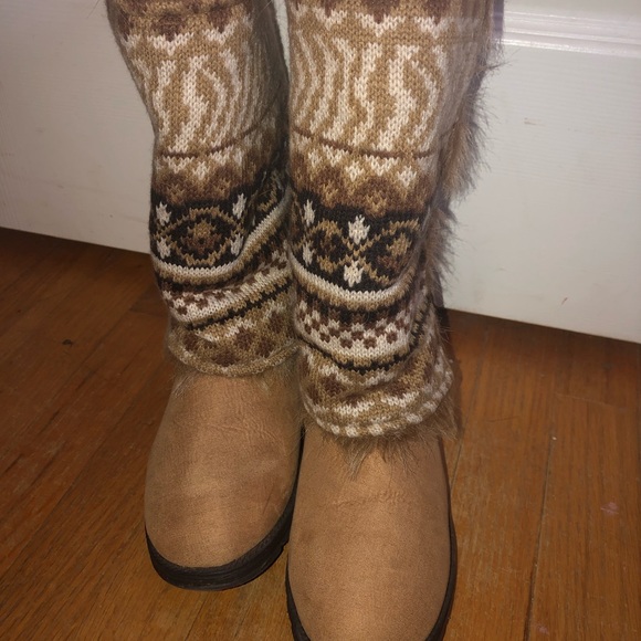Muk Luks Boots - Picture 2 of 5
